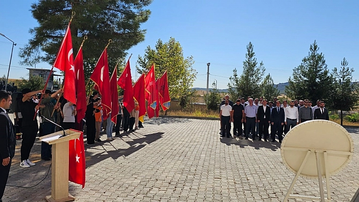 Dicle'de İlköğretim Haftası coşkuyla kutlandı