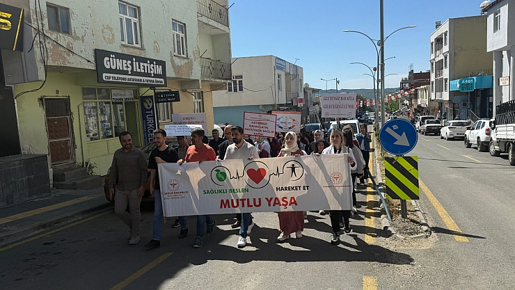 Dicle'de 'Sağlıklı Yaşam Yürüyüşü' düzenlendi