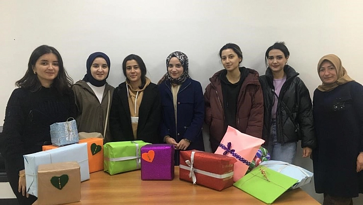 Diyabetli kardeşlerini yalnız bırakmadılar