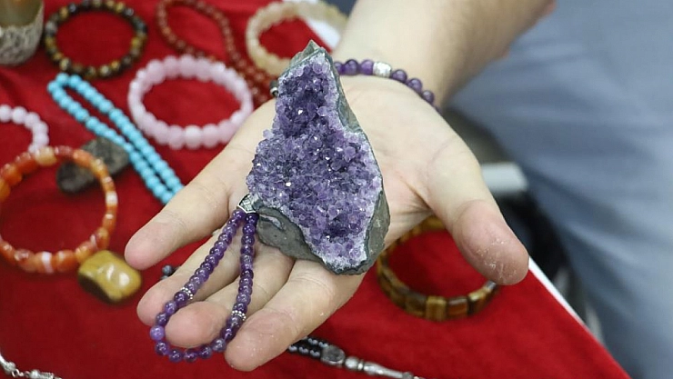 Doğal taşlara olan ilgi yeniden arttı!