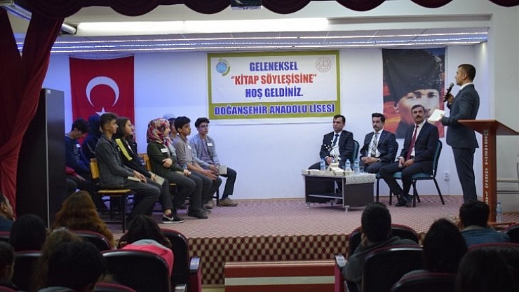 Kitap söyleşileri devam ediyor