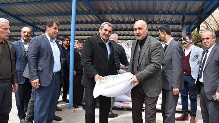 Kuru fasulye tohumu dağıtıldı