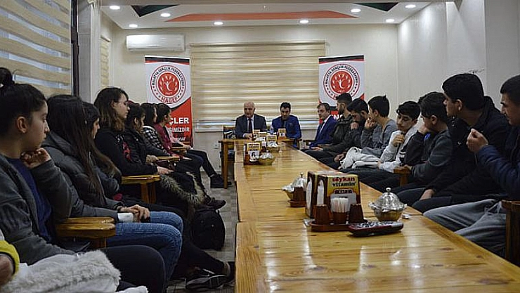 Doğru arkadaşlar seçelim