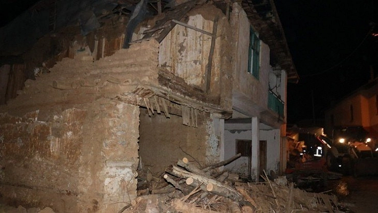 Doğu Anadolu fayı hareketli