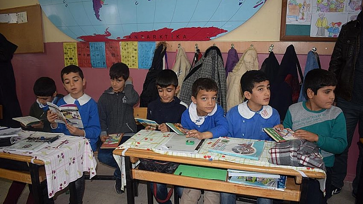 İlkokula kitap toplandı