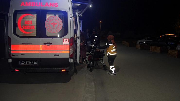 Duşa kabinin camı patladı, 2 kardeş yaralandı