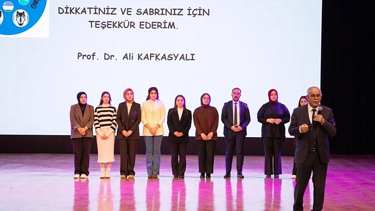 EBYÜ'de Ahıska Türkleri konferansı düzenlendi
