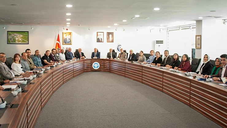 EBYÜ'de Kurumsal Değerlendirme Toplantısı yapıldı