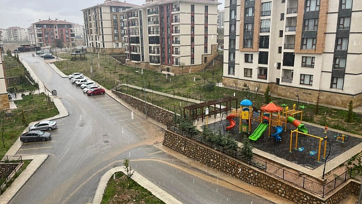 Elazığ'da sağanak etkili oluyor