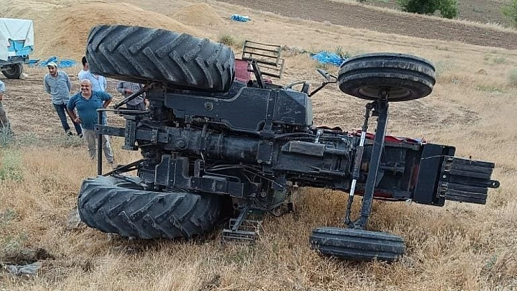 Elazığ'da Sürücü Son Anda Kurtuldu