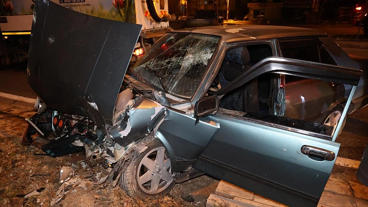 Elazığ'da zincirleme trafik kazası: 3 yaralı