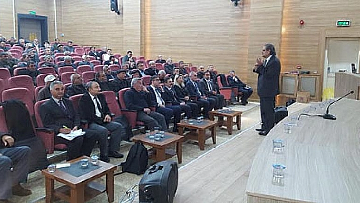 Elma masaya yatırıldı