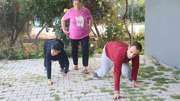 Ömrünü evladına adadı