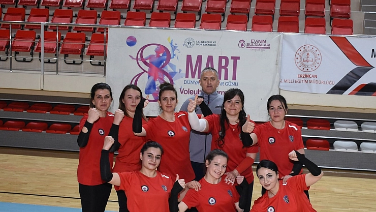 Emniyetin kadınları finalde