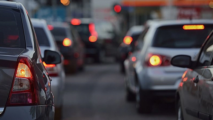 Enflasyon etkisiyle araç fiyatlarında şok artış: Yeni fiyatlar piyasayı salladı...