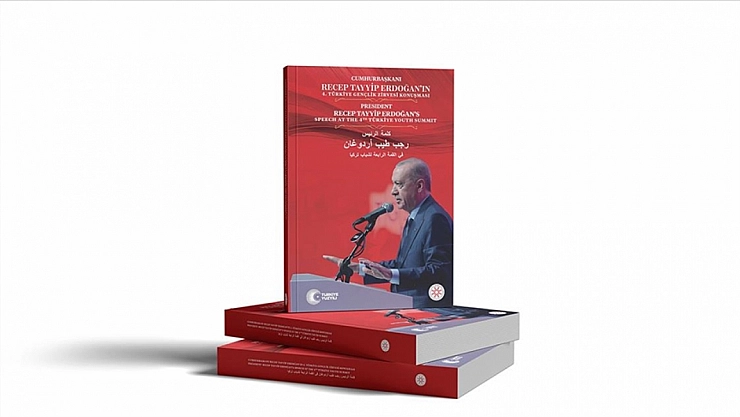 Erdoğan'dan Gençlere Yeni Kitap:3 Dilde Yayımlandı