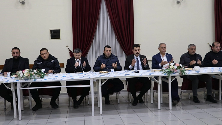 Esnaflardan Ulu Camiye bağış