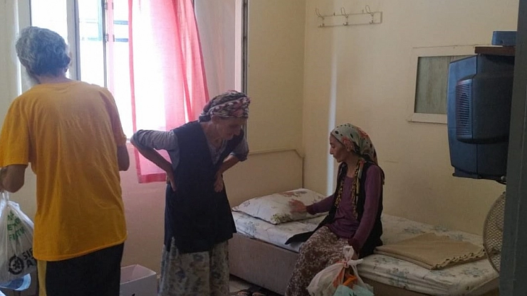 Sokağa atılan kardeşlere devlet sahip çıktı