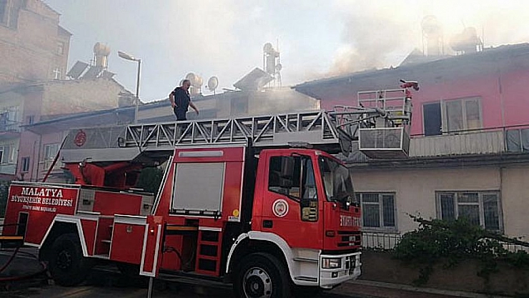 Ev yangını korkuttu 