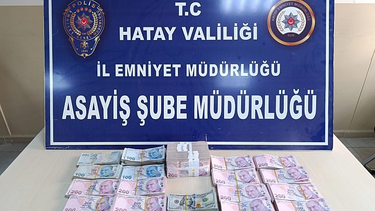Evden Milyonlarca Lira Çaldılar!