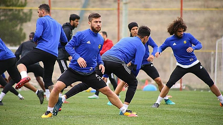 Gençlerbirliği mesaisi başladı 