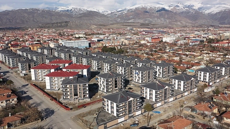 Evlerimiz büyüyor