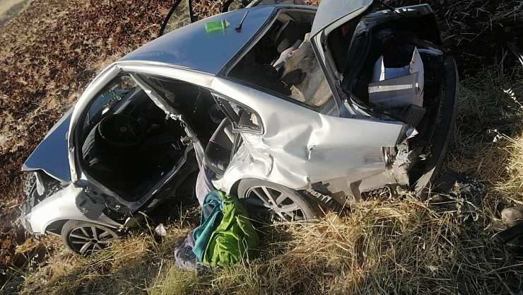 Feci kaza 1 ölü 3 yaralı