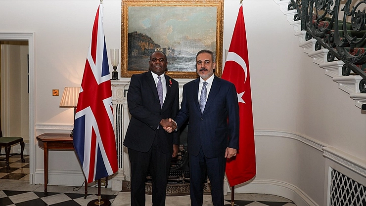 Fidan, Lammy ile telefonda görüştü