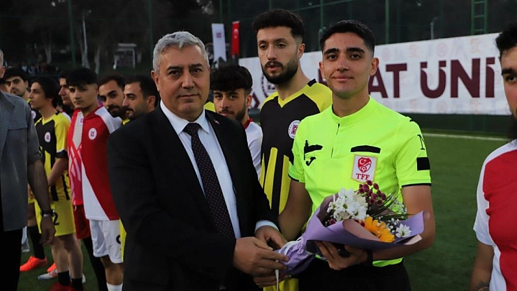 FÜ'de 50. yıl spor şenlikleri başladı