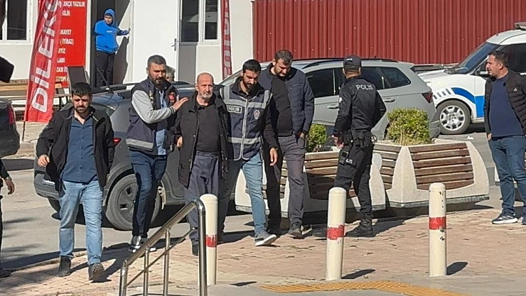 Gazeteci Koca'ya saldıran şüpheli adliyeye çıkarıldı