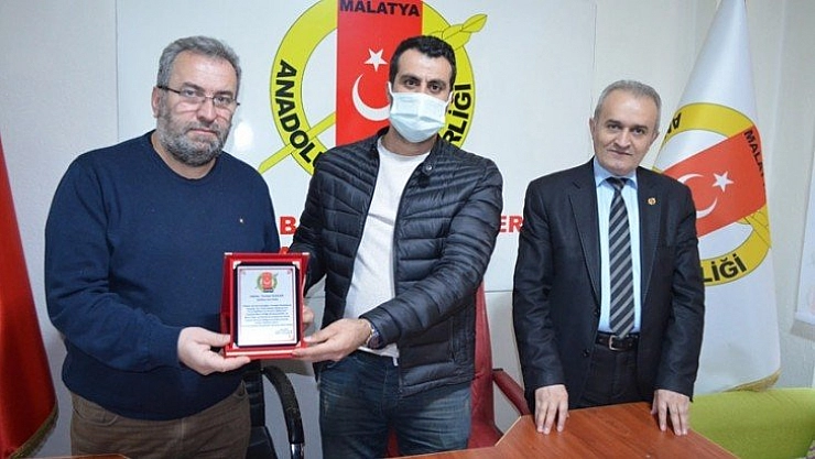 Gazetemize plaket