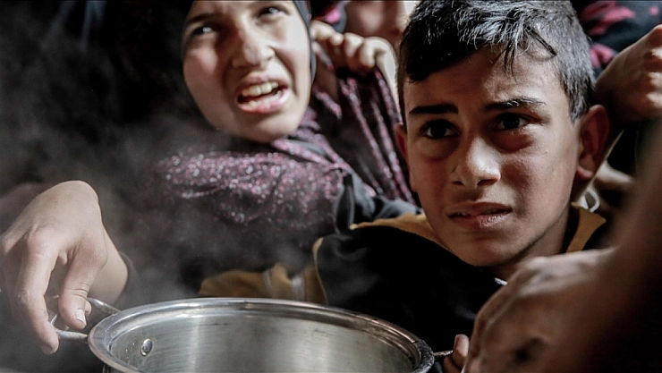 Gazze'de açlık ve susuzluk had safhada!