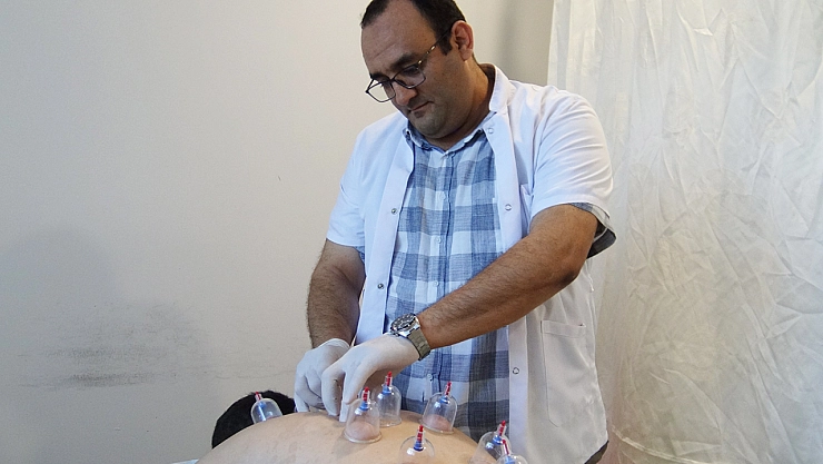Malatya'da geleneksel yöntemler hastalara umut oluyor!