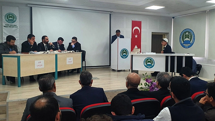 Genç hafızlar yarışması