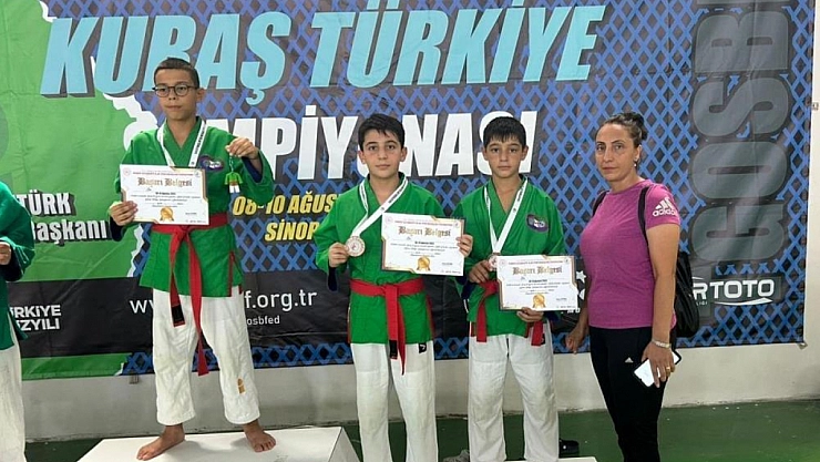 Genç sporcuya madalya