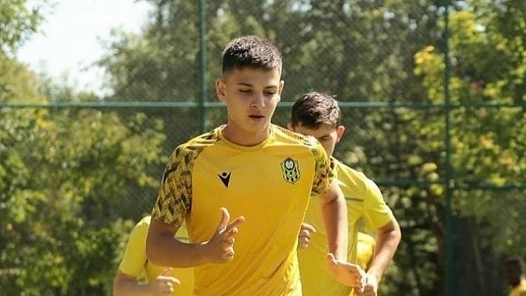 Genç yetenek dikkat çekiyor