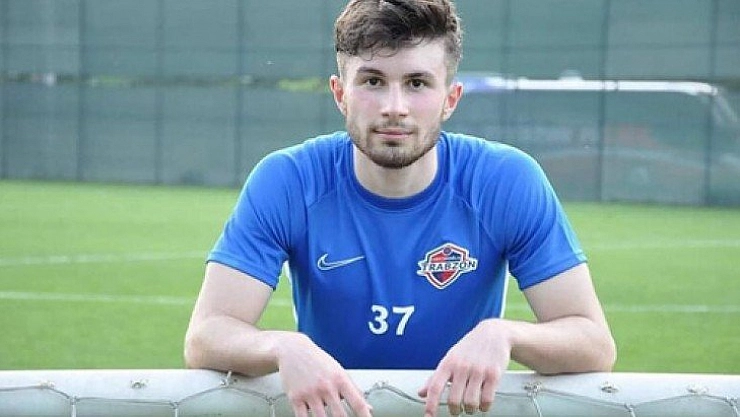 Gençler imzaya yakın