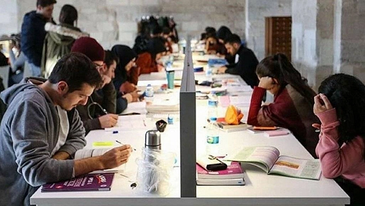 Gençlere istihdam desteği: İŞKUR ile 315 bin kişiye iş bulundu