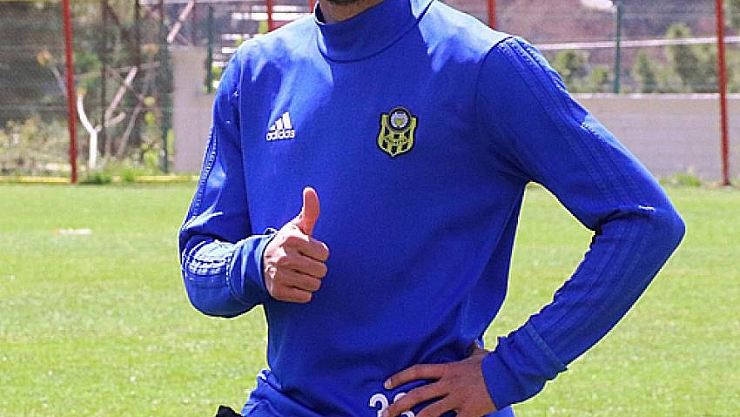 Gilberto eski kulübüne dönüyor
