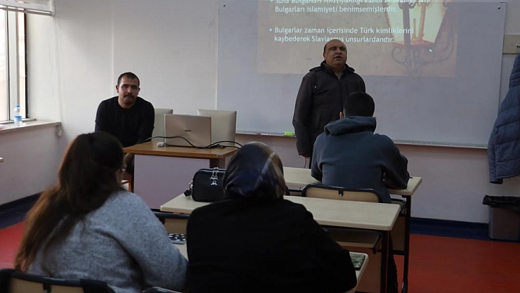 Gönül gözüyle öğretiyorlar