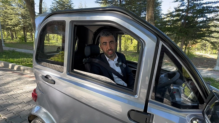 Görenler bir daha bakıyor