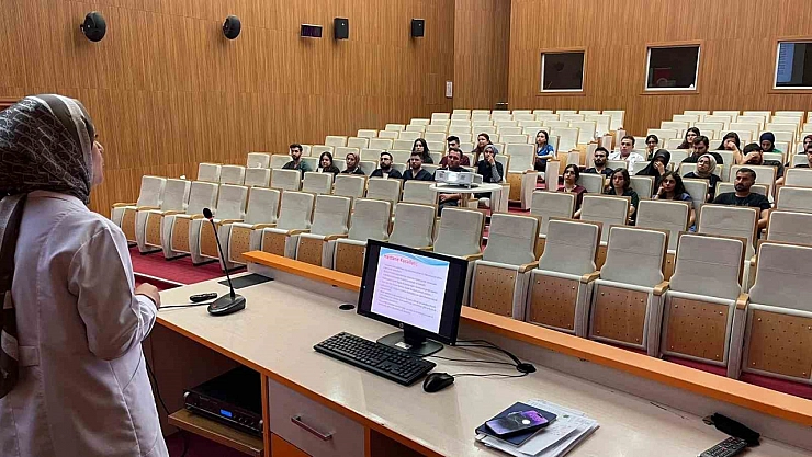 Göreve başlayan personelle eğitimi