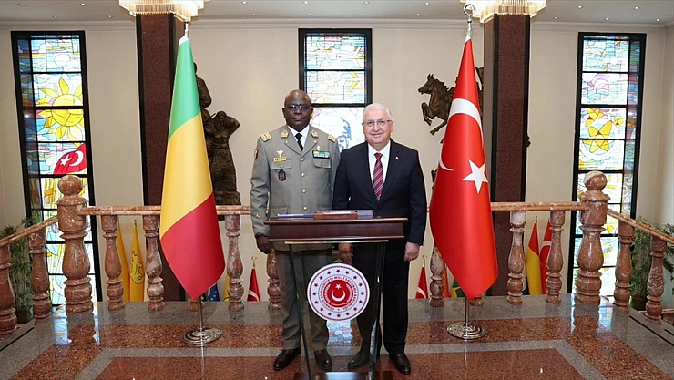 Güler, Samake'yi kabul etti