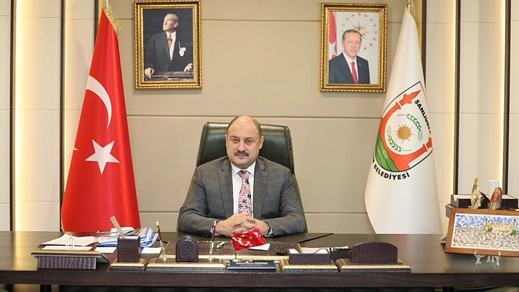 Gülpınar'a uluslararası ilişkilerde yılın üstün hizmet ödülü