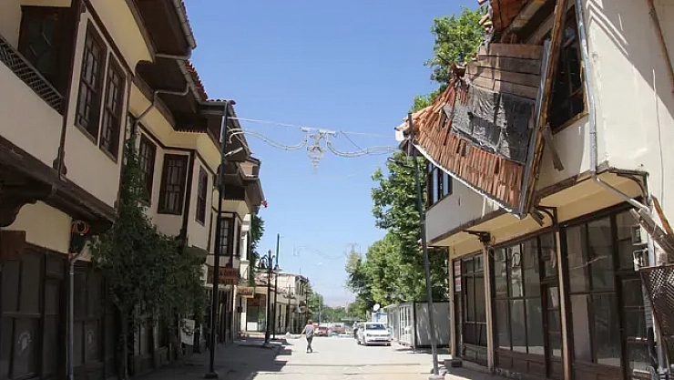 Gündüzbey, Konak, Bostanbaşı İçin  İmar İzni Çıktı: Vatandaş Kendi Evini Yapabilecek