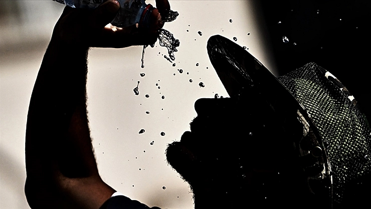 Günün ilk yarısında sıcaklıklar 40 dereceyi aştı