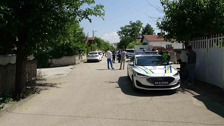 Malatya'da araçlar birbirine girdi