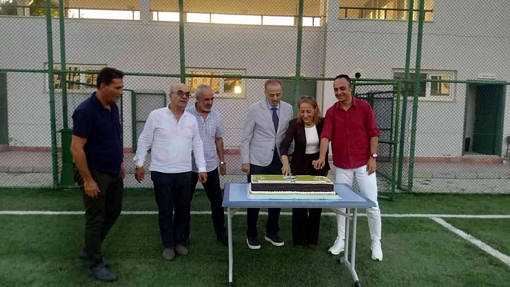 Yeni sezona pastalı açılış