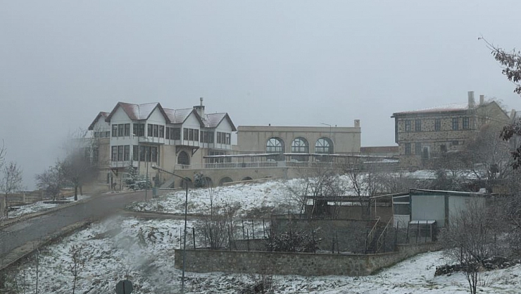 Harput Kalesi beyaza büründü