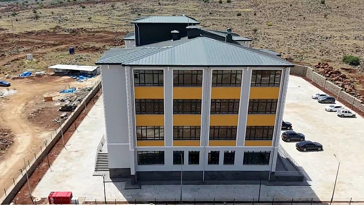 Hatay'da inşa edilen eğitim yuvaları mest ediyor